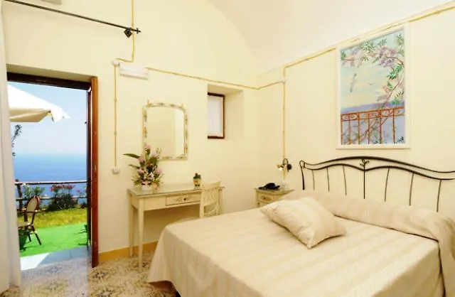 Bed & Breakfast Degli Dei 4*